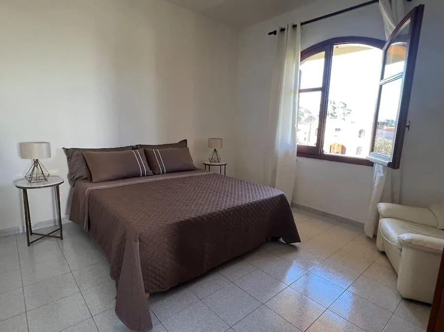 Appartamento A 2 Minuti Dal Mare Арбатакс